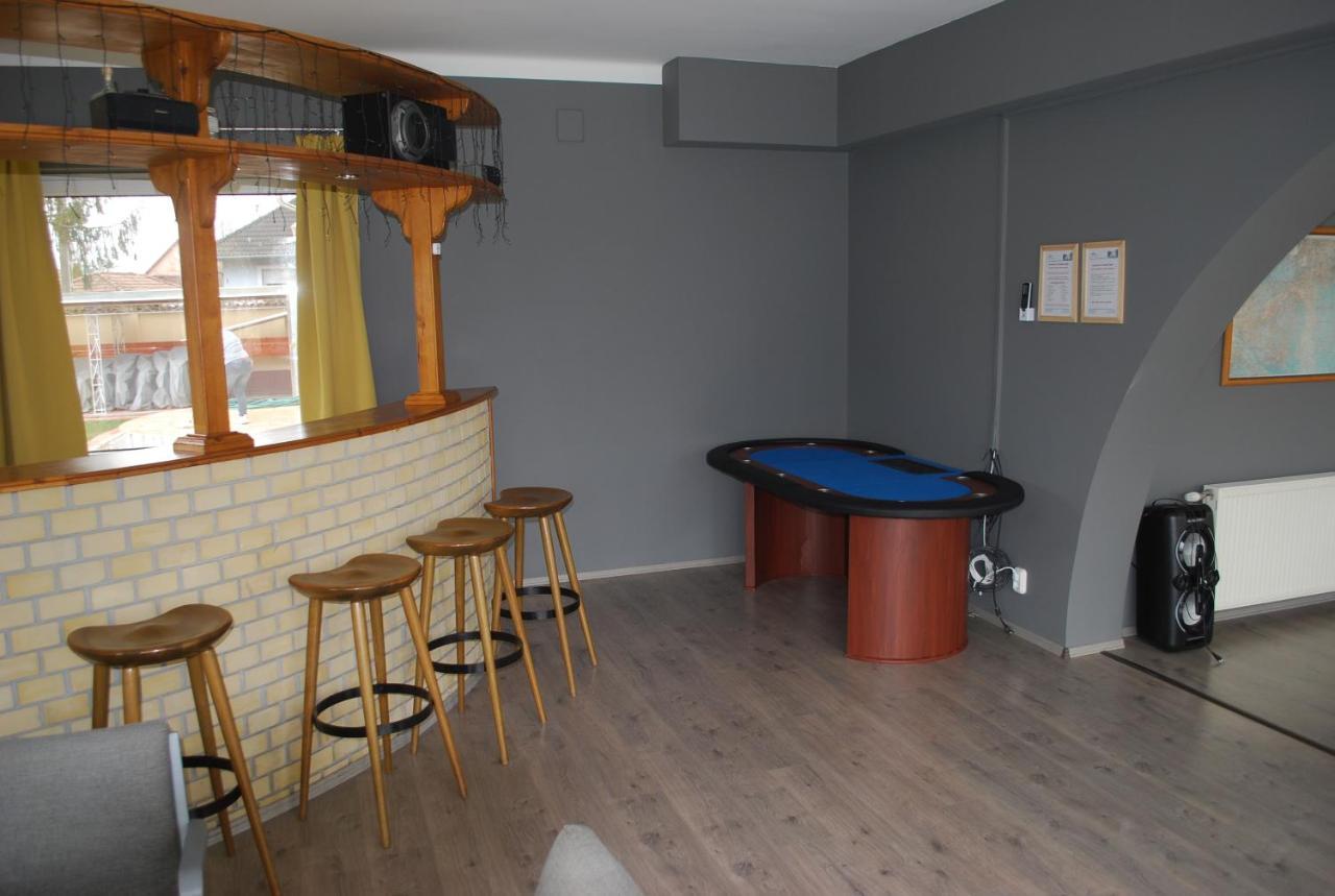 Bed and Breakfast Casa Napsugar Panzio Apostag Экстерьер фото