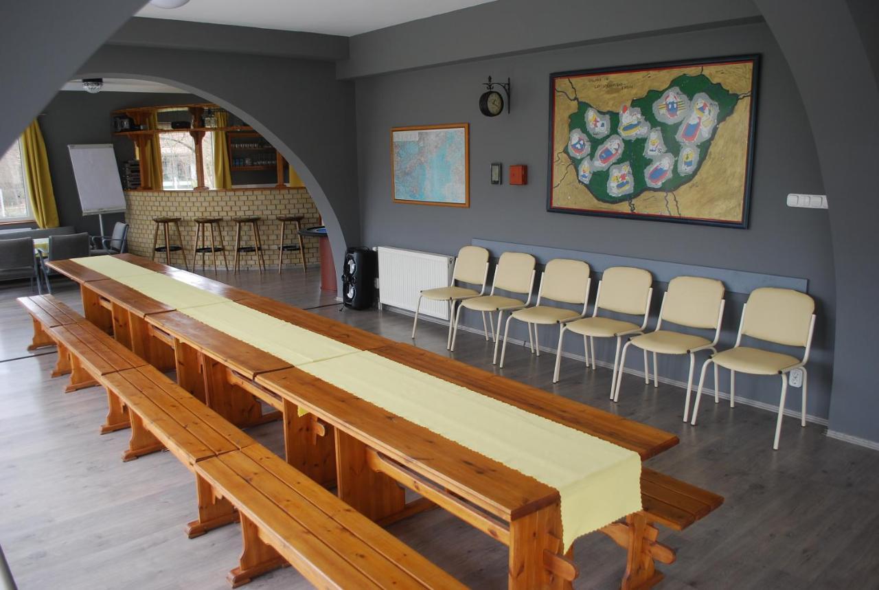Bed and Breakfast Casa Napsugar Panzio Apostag Экстерьер фото