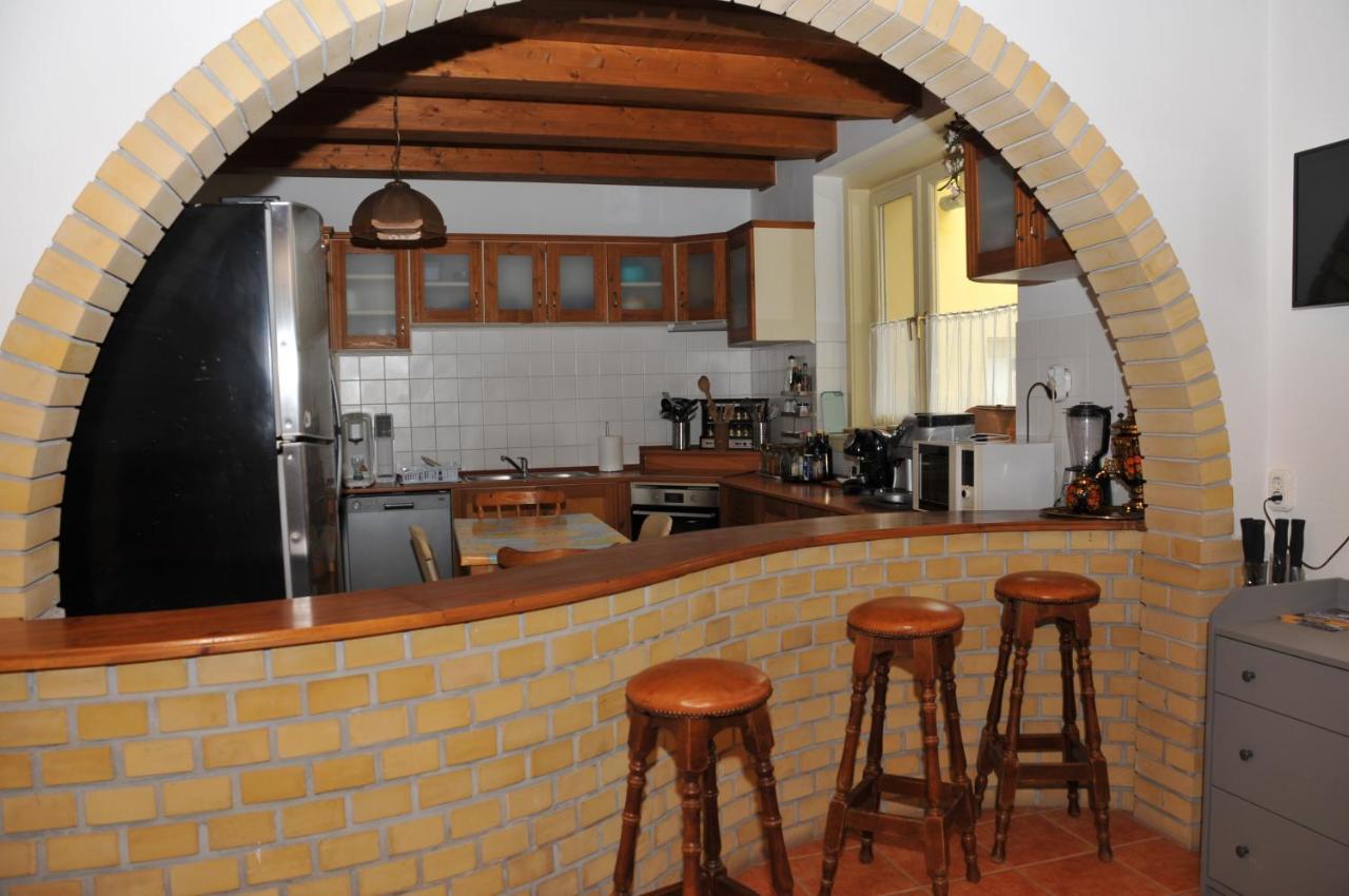 Bed and Breakfast Casa Napsugar Panzio Apostag Экстерьер фото